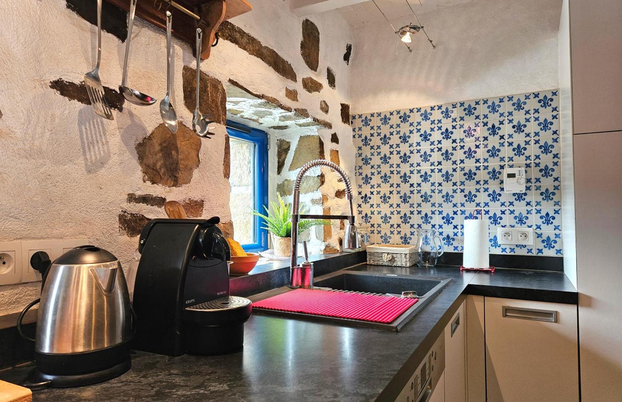 Ti Vaen I Maison Traditionnelle Bretonne & Sauna Lanvéoc Dış mekan fotoğraf